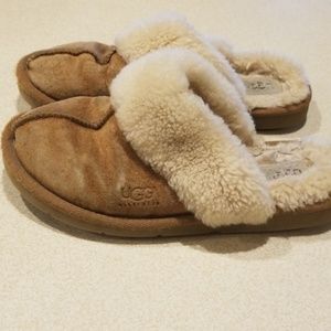 Uggs Slip Ons